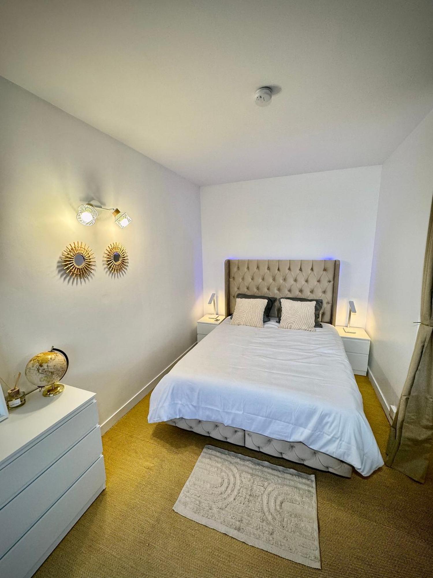 Appartement Avec Piscine Paris Eksteriør billede